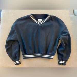 Abercrombie Black Faded V-Neck Crewneck Sweatshirt